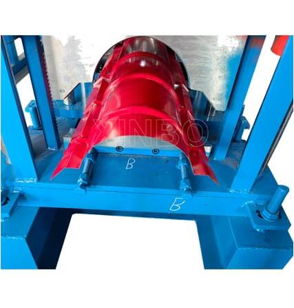 Профилегибочная машина для производства коньковой черепицы